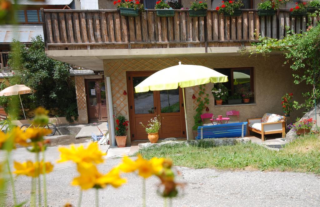 L' Edelweiss B&B Chambres D'Hotes Vallouise Exterior photo